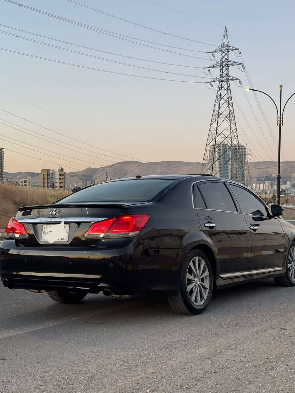 🚗 **بۆ فرۆشتن / للبيع** 🚗
بۆ فرۆشتن
2012 خلیجی
چوار تایەی لۆک 👌
یەک دینار مەسرەفی نییە.
گێڕ، مەکینە، بڕاوە بە شەرت
سەیارەکە کامل بۆیاخە بەڵام بە شەرتی ئەوەی هەستی پێنەکەی
سەنەوی تا 2027 تازەیە ڕەقەم هەولێر
بە شەرتی تەحویل و وەکالە
ڕەسمی سۆنەرەکەم داناوە
نرخ: 125$ (گەڵا)، کەمێک مەعامەلە
📞 ژ.م: ***********
➖➖➖➖➖➖➖➖➖➖
للبيع
موديل 2012 خليجي
أربع تايرات جديدة زيرو 👌
ما تحتاج ولا دينار مصرف (جاهزة من كل شيء).
الكير والمحرك والشاصي (القص) مكفولات.
السيارة مصبوغة بالكامل (صبغ عام) بس بشرط ما تلاحظه (شغل درجة أولى).
السنوية مجددة لغاية 2027.ڕەقم اربیل
بشرط التحويل والوكالة.
صورة فحص السونار مرفقة.
السعر: 125 ورقة (12,500$) وبيها مجال بسيط.
📞 رقم الهاتف: ***********
