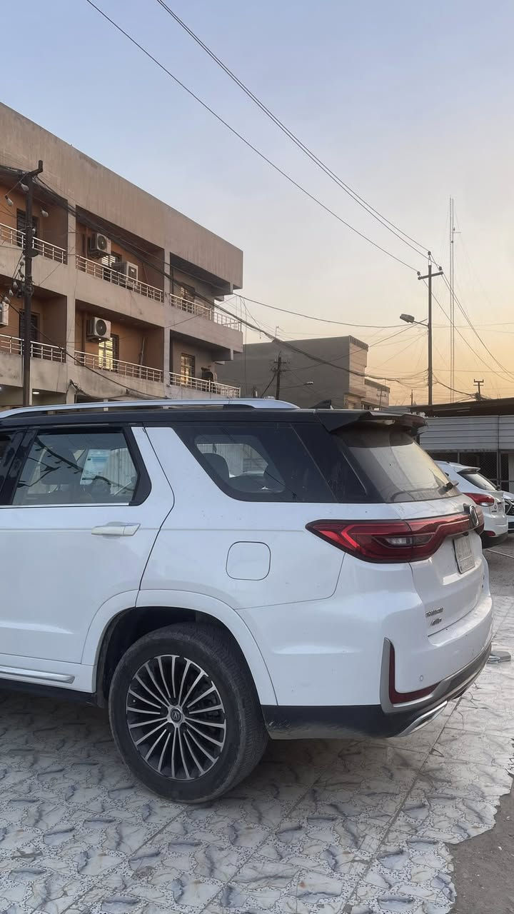 السلام عليكم
شانجان CS 95s
2023
ماشية 50 الف 
بيها طخات واضحة بالصور 
سعرها الكلي ٥٤ مليون واصل ٤٦ مليون باقي ٨ 
سعرها ٢٣ مليون والـ٨ الباقية آنــت تدفعها 
***********
