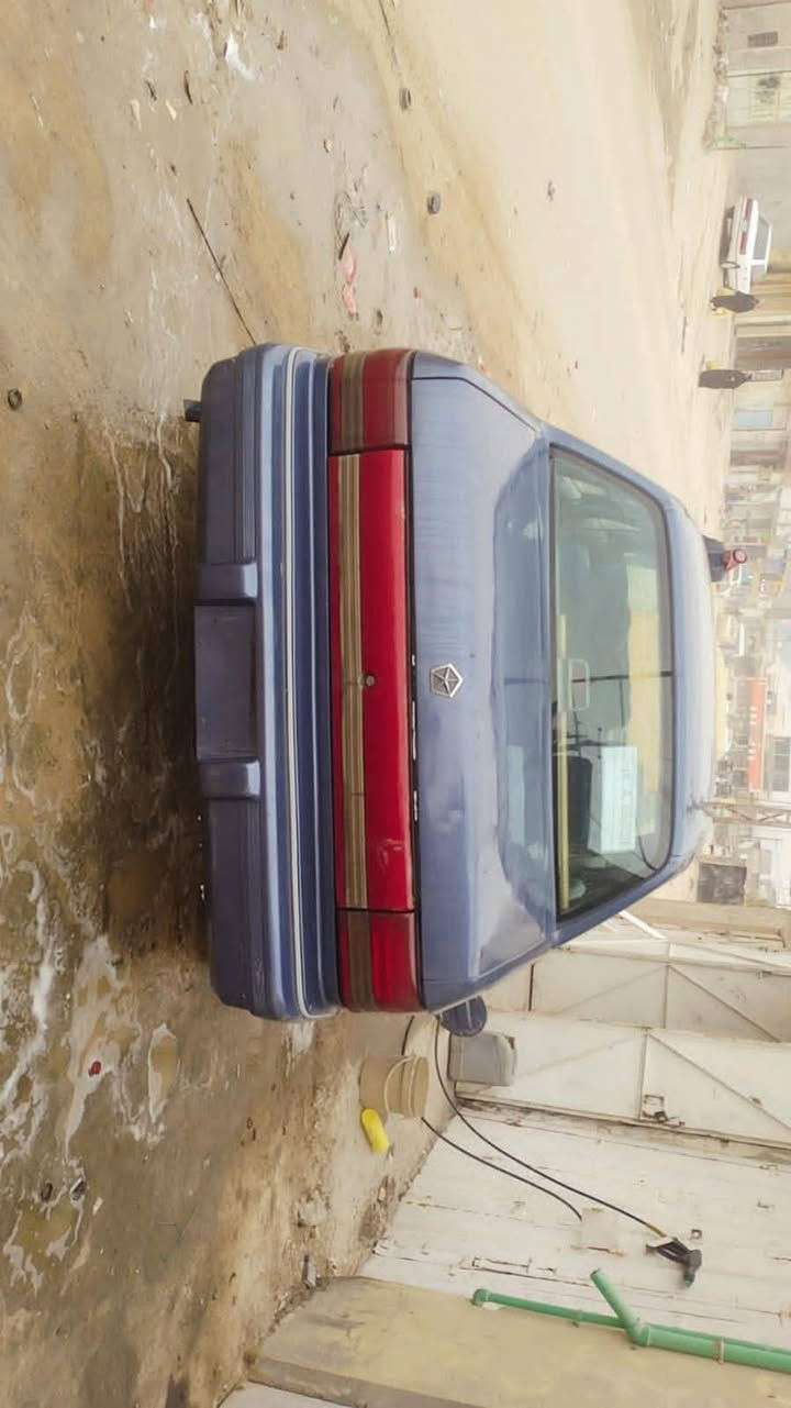 من رخصة الادمن دوج اكلايزر رقم انكليزي سنويه لل29 بسمي تحويل ثاني يوم مكينه بيكاجو كارتون تبريد ويه السويج حداده  تخم تاير السياره كفاله عامه الاستفسار اتصل *********** بصره الزبير البصرة, العراق
