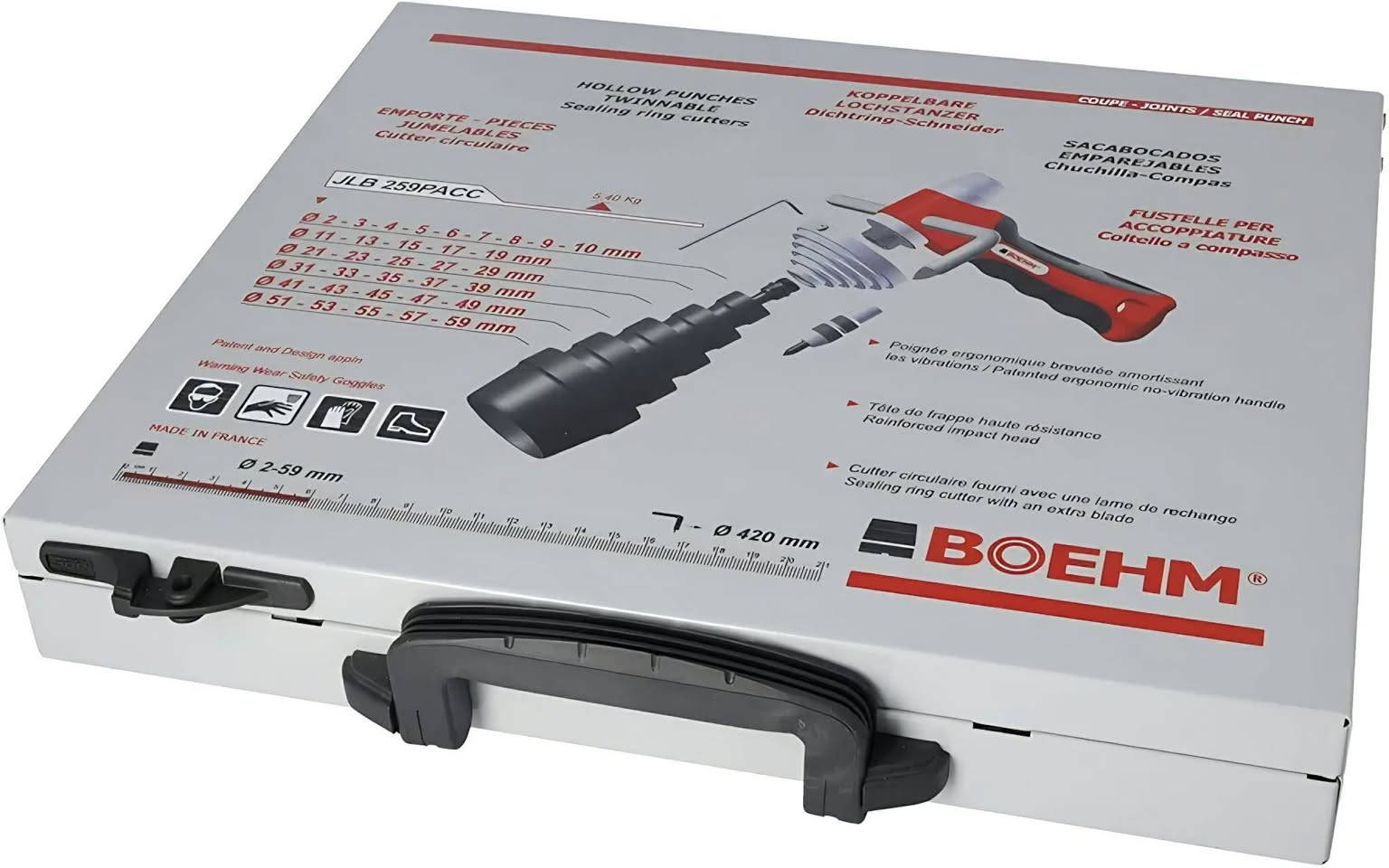 MODEL 1   /    BOEHM - JLB259PACC
MODEL 2   /    BOEHM - JLB260PACC
           [   Made in France  🇫🇷   ]
 ==========================
1ـ مجموعة مكونة من ( 34 ) مثقاب اسود مقوى قابل للتبديل والتركيب تستخدم لقطع الحاشيات أو الحبيبات أو الحلقات المعدنية والمطاط حتى قطر ( 59 مم ) ٠
 2ـ اسطوانة فضية تثبت عليها المثاقب السوداء بسهولة بالغة بفضل نظام التثبيت المريح ٠٠
ويمكن تثبيت اكثر من مثقاب معا لعمل حلقة ( واشر ) في عملية واحدة وكما موضح في الفيديو التعليمي ٠
3ـ اداة قطع اضافية على شكل حرف ( L ) حتى ( 420 مم ) ( 42 سم ) تحتوي على شفرة فولاذية حادة جدا لقطع دقيق وعالي الأداء ودبوس تمركز فولاذي وكما موضح في الصور المرفقة  ٠
4ـ قبضة حمراء برأس طرق فولاذي عالي الأداء ومريح وآمن ليطيل عمر الأداة، ونظامها الحاصل على براءة اختراع والذي يمتص الاهتزازات ويوفر راحة حقيقية للمستخدم ٠

المحتويات :-    (  42 قطعة  ) 
======================
1ـ ( 34 ) مثقاب اسود مقوى ٠ 
2ـ مقبض احمر برأس فولاذي ٠
3ـ اسطوانة فضية ٠
4ـ اداة قطع على شكل حرف ( L ) ٠
5ـ شفرة فولاذية ٠
6ـ دبوس تمركز فولاذي لتحديد مركز القطع بدقة والقابل للسحب والتمركز  ٠ 
7ـ صندوق معدني مطلي ٠
8ـ كارتون اصلي ٠
9ـ مفتاح ( ألينكي ) لاستبدال الشفرة بسرعة ٠
10ـ مسطرة قياس مطبوعة على العلبة لضبط قطر القطع ٠

يتضمن الموديل الاول ( الفردي ) :- 
مثاقب سوداء تبدأ من ( 2 - 59 ) ملم
02-03-04-05-06-07-08-09-10 )
11-13-15-17-19-21-23-25-27
29-31-33-35-37-39-41-43-45
ملم  ( 47-49-51-53-55-57-59 
مع كافة الملحقات الموضحة بالصورة تماما ٠٠٠

يتضمن الموديل الثاني ( الزوجي ) :- 
مثاقب سوداء تبدأ من ( 2 - 60 ) ملم
02-03-04-05-06-07-08-09-10 )
12-14-16-18-20-22-24-26-27
30-32-34-36-38-40-42-44-46
ملم  ( 60-58-56-54-52-50-48 
مع كافة الملحقات الموضحة بالصورة تماما ٠٠٠

الوزن  (  5.6 كجم  )
ألابعاد (  38x 33 x 5.5  ) سم

    متوفر (((( قطعة واحدة فقط ))))) ٠٠٠
                  استيراد خاص ٠

للتواصل على الهاتف أو ألواتساب حصراً ٠٠
         هـ   {  267 969 07702 }
     يتوفر توصيل لكافة المحافظات
