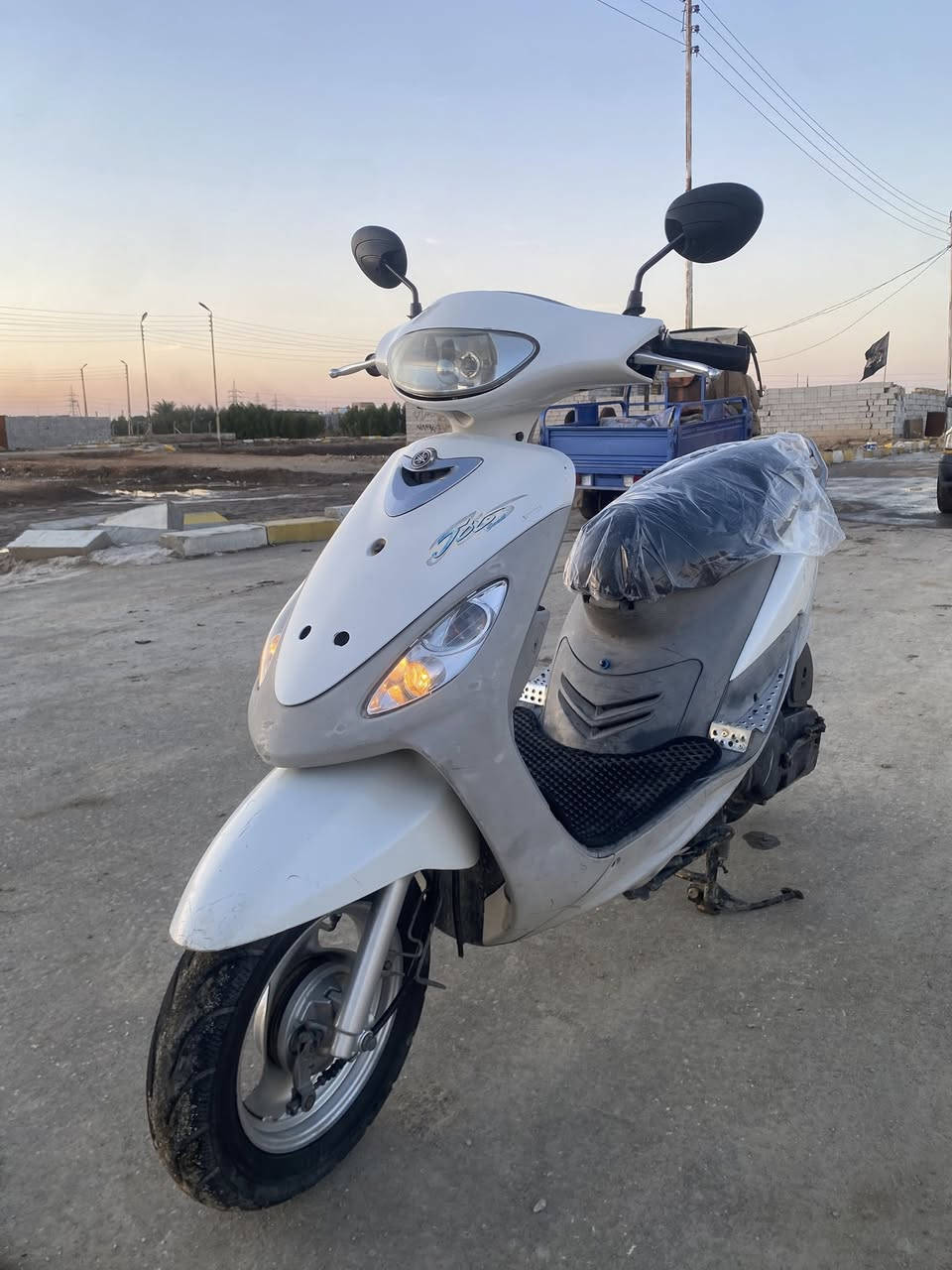 سلام عليكم ماكس منغولي للبيع كفاله عامه ما صار الها هواي من مطلعه من رمبه لون ابيض وسعر الابيض معروف ختم واحد وي لمكينه مكينه خرسه برغي ما مفتوح بيه نكره سلف كهربايات كلها شغاله سعر 975 وبيه مجال قليل مكاني ديوانيه مو شراي لا تعامل ***********
