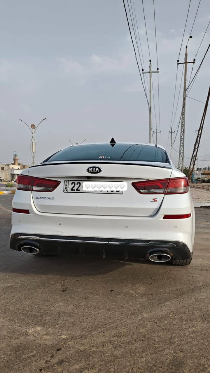 اللهم صل ع محمد وال محمد
النوع : Kia Optima
سعه المحرك 2.4 GDI طياره بدون اي دونز 
سنه الصنع : 2020 
رقم اربيل الجديد هزه جديده باسمي

الكير ولمحرك كفاله عامه بدون فتح 

الضرر بسيط جدا بدون بدواخل بدون ايرباك 
ملاحضه التبديل فقط البنيد باقي السياره ليبل واحد 
بيه بلعراق الداير مال جاملغ الخلفي وبيه بارد بسيط 
فقط لاغير 

السياره مكفوله من الشواصي ولغود ولدواخل حتى الايرباك بلاد

الموصفات 
1 كشنات جلد 
2 كشنات كهرباء 
3بصمه تشغيل 
4 ليد امامي خلفي 
5 توقف ذاتي مانع تصادم
6 نقاط عميه
7شاشه اعطال
8شاشه كبيره كار بلي 
9تحذير الخروج عن المسار 
10 تحكمات ستيرن 
11جام اوتو 
12كامره خلفيه اصل
13 نضام(SPORT_Eco) ✈️
14حساسات خلفيه 
15 اشاير بلمري
تبريد ثلج منضومه جديده
السيارع ربع ماتصرف عليها

جام السياره عليه عازل حراره اصلي 
السياره عليه ادامه كلشي جديد وكاله
تخم تاير جديد 

مكان السياره الديوانية مركز المدينه 
السعر مناسب بل نسبه النظافت السيارة تعال خاص و تدلل ❤️

اتصل وبخدمتك ***********
