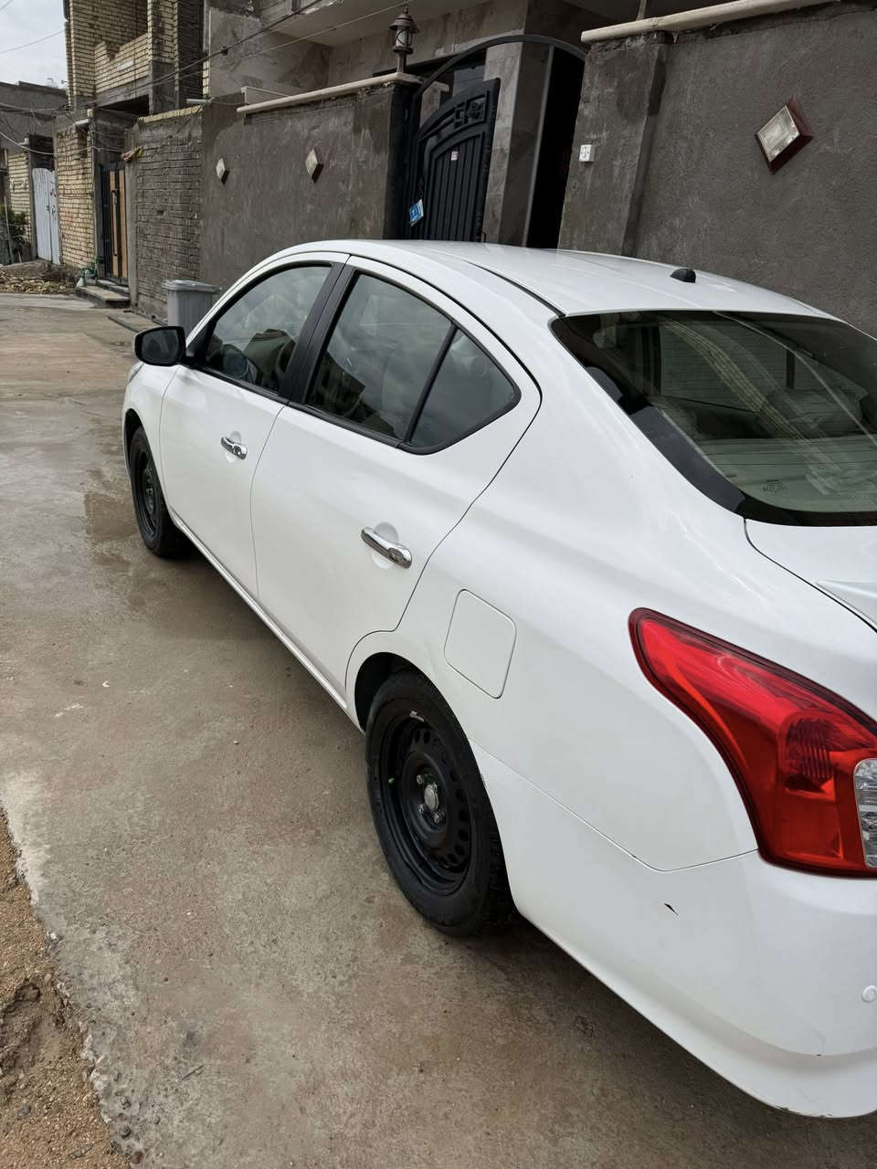 السلام عليكم نيسان سني موديل2025 ماشيه 26الف
موصفات
شاشه+كامره

حساس خلفي

4جام كهرباء

بلاجكتور

اشاير بالمري

تحكم ستيرن

سويج عدد2

السعر 120$

السونار مرفق بل صور

الاتصال ***********
