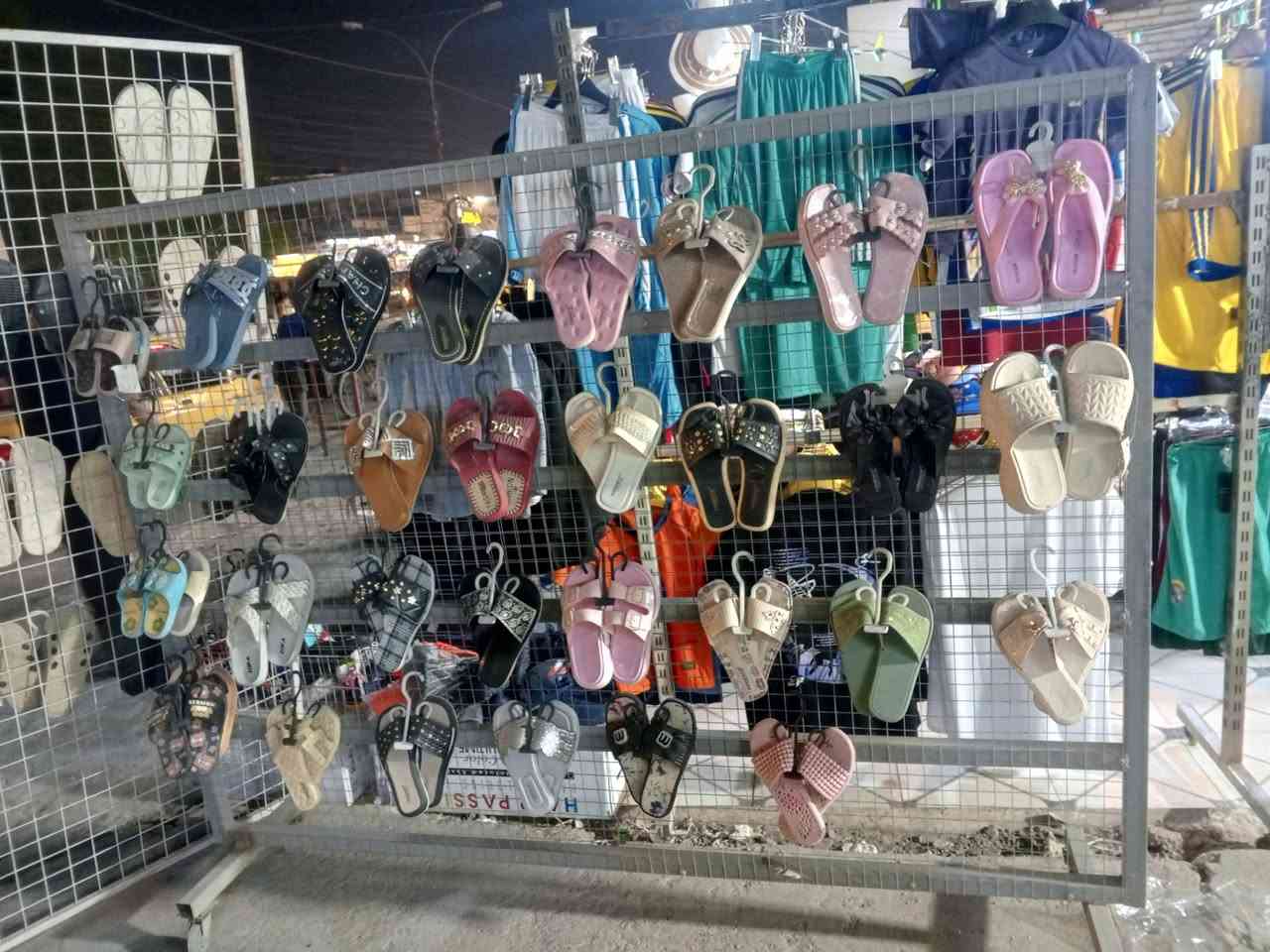 السلام عليكم
عندي تصفية نعالات 
الرجالي ١٨ قطعه 
النسائي ٣٥
الاطفال ٣٨ 

مكاني بغداد الدوره


**إذا كنت صاحب هذا الإعلان وتريد حذفه لأي سبب، رجاءا أرسل رسالة إلى الدعم الفني**