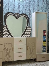 غرفه بدون سرير • الديوانية