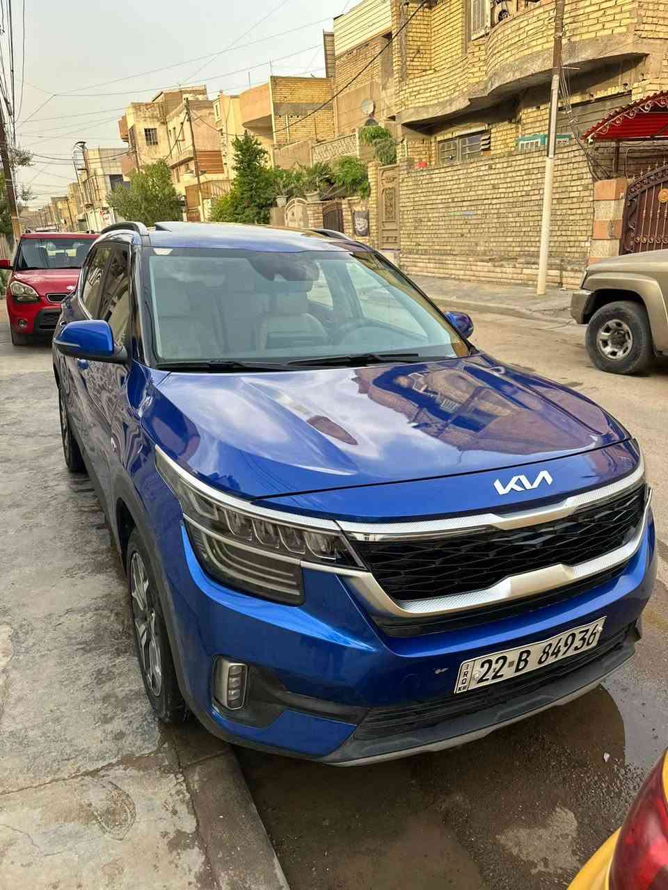 السلام عليكم
كيا سلتوس 2022 لمتد 
داخل ابيض محرك 2000 دوش
ضرو بسيط بدون ايرباك بس صار بيهة صبغ 
نص جاملغ وبنيد توحيد لون وشوية كلير بلصندوك وبيهة بارد بصفحة السايق
بدوووون ايرباك والسيارة جديدة كلش 
ماشية 47 الف رقم اربيل بااسم شركة تحويل مباشر 
مواصفات فوووول للاخير 
جلد + كهرباء
شاشة جبيرة
بصمة + تشغيل عن بعد 
رادارات محيطية 
فتحة
السعر 142$ وبيهة مجال
مكان السيارة بغداد الجديدة
***********
