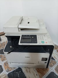 ناسخ • طابعة ملونة