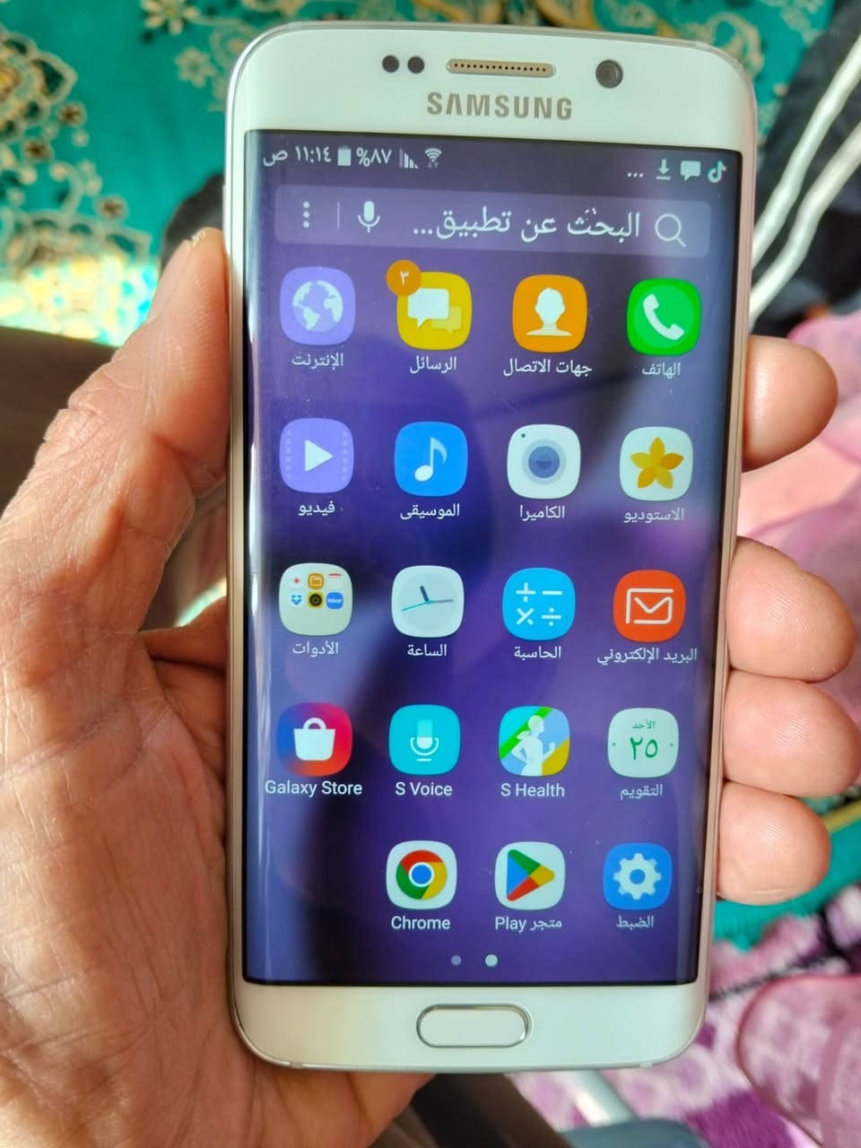 للبيع تحفه كلكسي s6 أيدج ذاكره 32 احلى كامرات بكل الاجهزه شاشه منحنيه كفاله عامه للبيع قفل قفل 50 الف ***********
