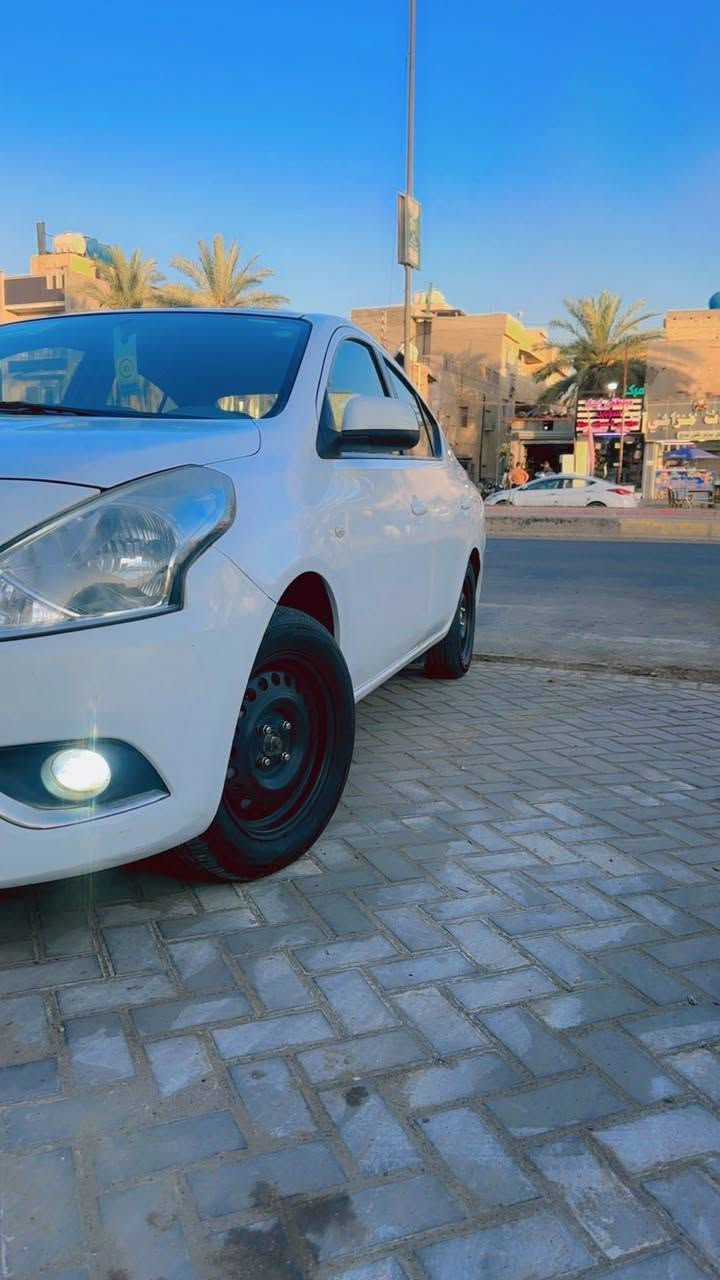 نيسان سني ٢١ جديدة بكاني الشعب بدون صبغ ماشيه ٨٨ الف سونار ويه الصور ***********٨ الشراي يخابر بيه مجال حك الجيه معروضه ٩٦

