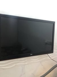 شاشة ٤٢ • ال جي • عيبة