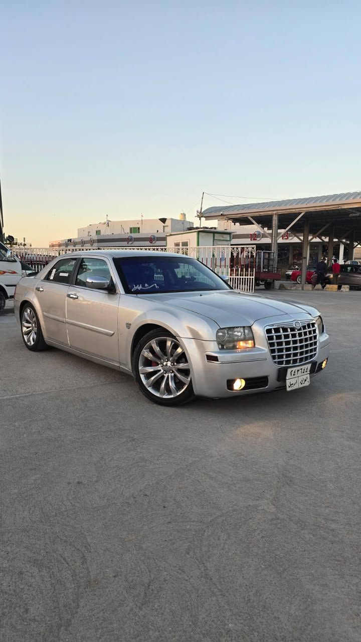 السلام عليكم
كرايسلر اوباما C300 موديل 2010 للبيع 
وارد كندي بدون ضربه بدول داخل بجم كبس بيها 3 قطع صبغ داير جاملغ خلفي وجاملغ امامي وباب 
مكينه 6 سلندر 2.7 سياره جديده بمعنه كلمه محرك وكير وحداديه كلهن بشرط ولكب اصلي شاشه تاب كامرات اماميه خلفيه نشرات ضوئيه غرفه سياره جديده تبريد وتدفئه شغاله ماشيه 142 الف مامشتغله خط رقم اربيل وكاله تحويل حاضر سنويه منتهيه 2023 وعليها غرامات 11 ورقه ينزلن من سعر السياره مكان السياره البصره السعر 105 وبيها قليل مجال حق جيه 
***********
