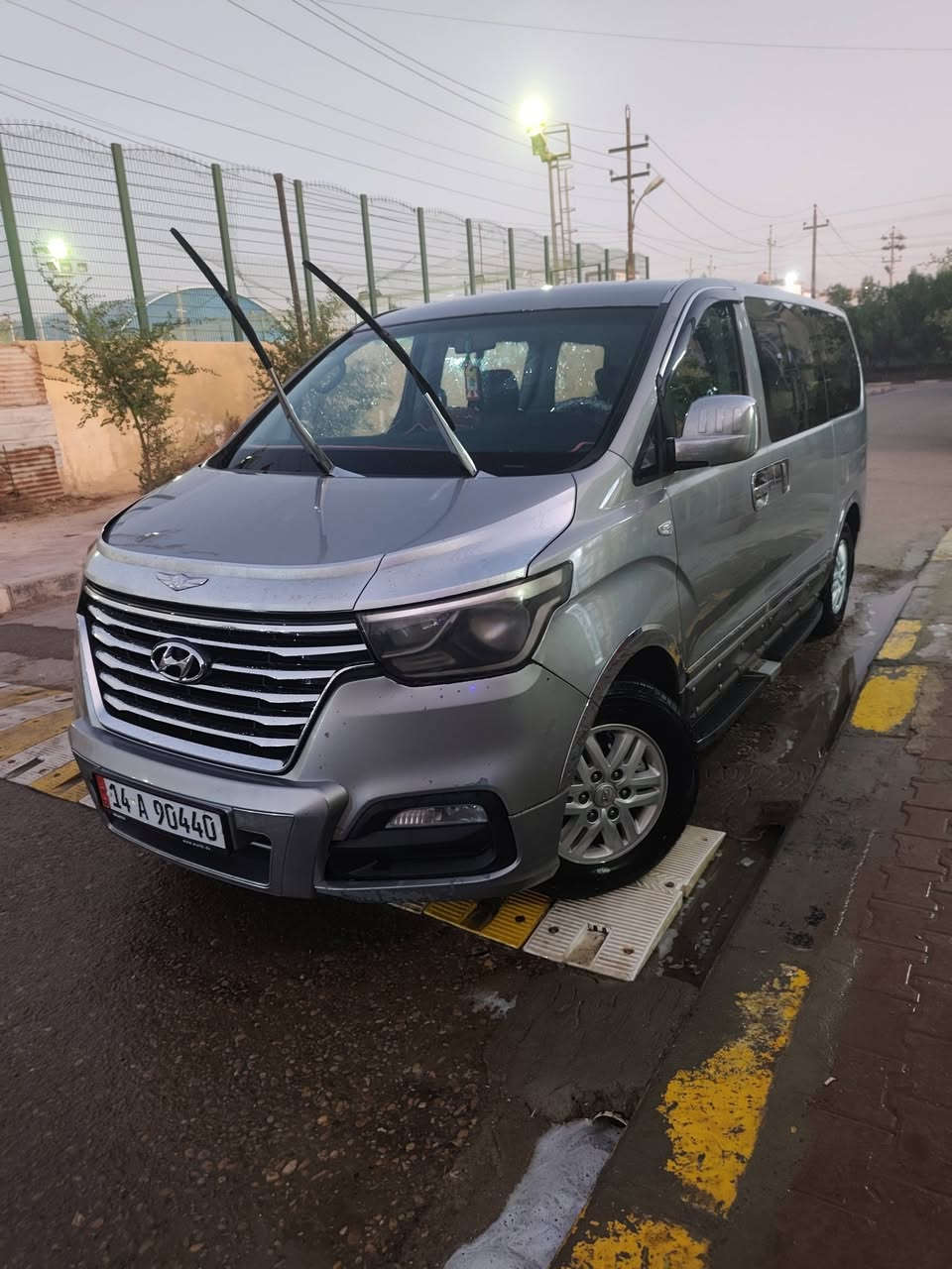 سلام عليكم
ستاركس اصل 2012 معلايه 2021 سياره 
مسكر سبلاين غرفتها رصاصيه سياره جاهزه وحلوه وبيها خط كل 3 ايام دوامها قضاء المدينه الى الرميله الشماليه وبيها تصريح ابو ال6 اشهر 
للاستفسار👇
رقم صاحب السياره‏(‪***********‬‏)
مكان السياره البصره قضاء الهوير
