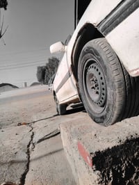 سيارة سوبارو موديل ٩٢ سيارة جاهزة كوبون بنزين بيها بس متوقف تدفية وتبر...