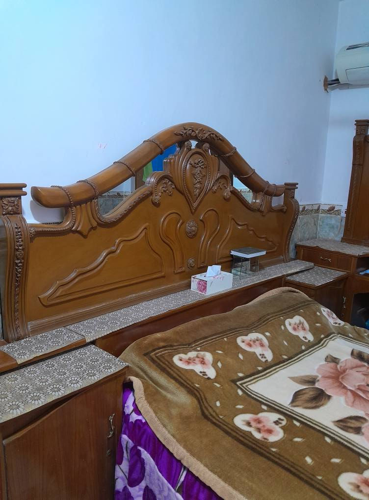 غرفه تسكام نضيفه في النجف للبيع***********
