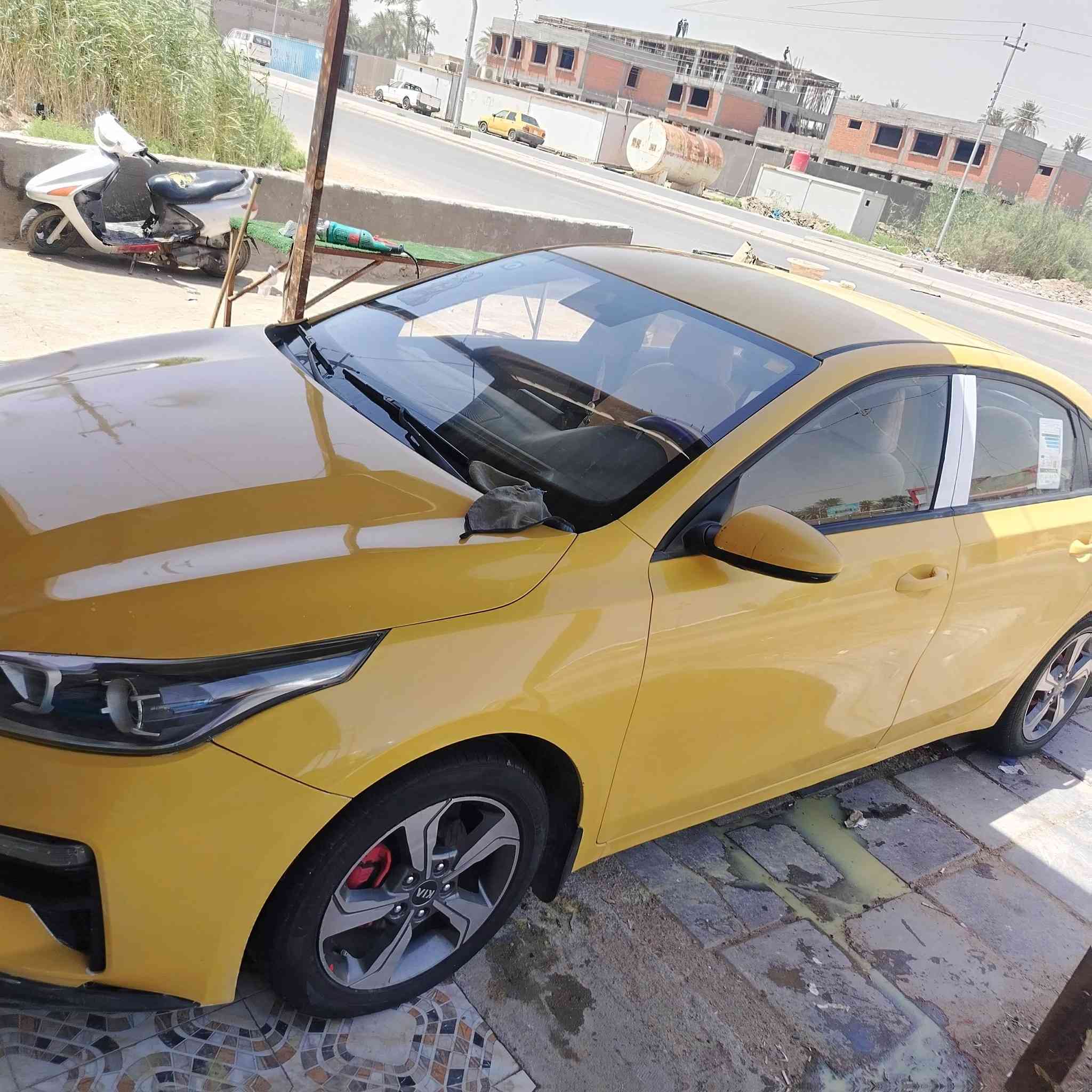 سيراتو 2019 خليجي للبيع
رقم مثنى انكليزي بأسمي هزة جديدة 
محرك ١٦٠٠
م
كفالة عامة من   عدا بارد بسيط 
مواصفات اعتيادية
تحكم ستيرن
شاشة وكاميرا
حساسات خلفية
لد امامي
السعر ١43 وبيه مجال
للاستفسار ***********
مكان السيارة السماوه الوركاء ابيع فقط
