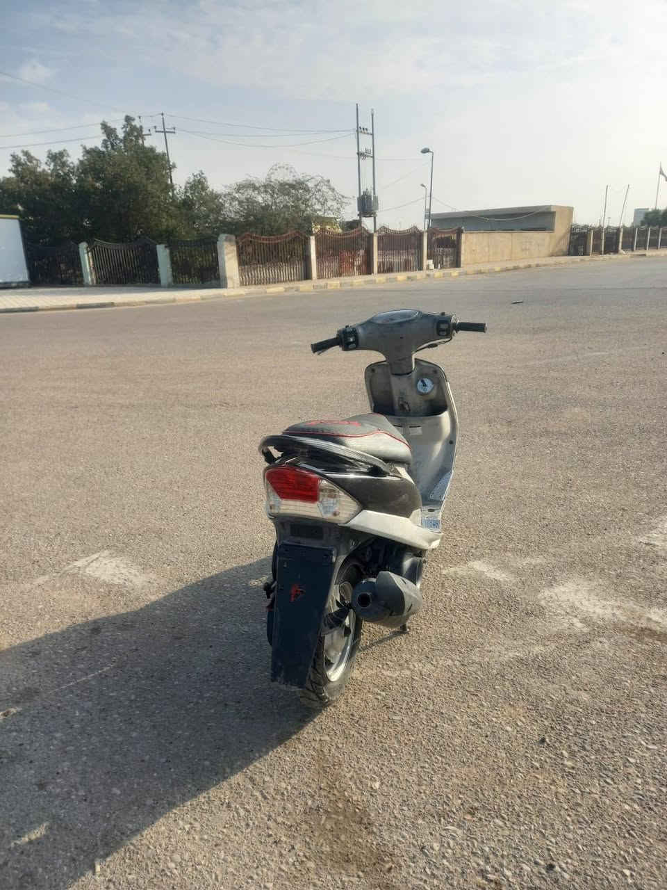 السلام عليكم
ماكس منغولي بحاله الوكاله دراجه برغي ما مفتوح بيها تجي جيب وياك الف فيتر وتعال
مبدل كفراتها نكره سلف بإي وقت
سعر 850وبيها مجال
تواصل واتساب فقط
***********
