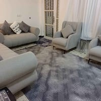 تخم 7 مقاعد استخدام شهر واحد الحاله كدامكم نضيف لا وصخ لا بقع نوع القم...