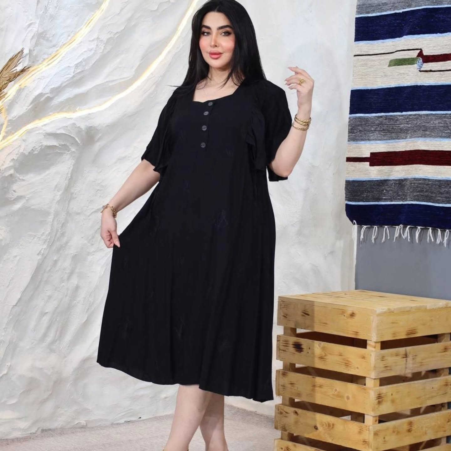 بسم الله الرحمن الرحيم ✨ 

دشداشة نسائي ✨
خامة كشمير مطاط سواد فاحم 🧵
2XL.3XL.4XL.5XL 

توصيل جميع المحافظات 🚚
//*********** //
#ملابس_نسائيه #ماركات_عالميه #العراق #الديوانية
