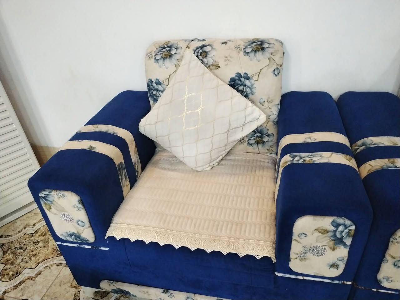 تخم قنفات 10 مقعد اخو جديد شغل ايد سعر 400 الف بي مجال هم


**إذا كنت صاحب هذا الإعلان وتريد حذفه لأي سبب، رجاءا أرسل رسالة إلى الدعم الفني**