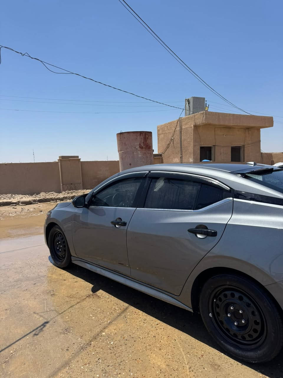 نيسان سنترا موديل 2022SR 
رقم اربيل سنويه 2027
ماشيه 50 الف كيلو 
سيارة فول مواصفات 
عدا الفتحه 
بدون دواخل 
شرط الفحص والتراي 
سيارة جديدة تاخذه ماتصرف عليه دينار 
تحويل ثاني يوم شرط 
السعر125  وبي مجال 
الرقم ***********
