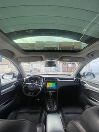 ام جي زد اس • ٢٠٢٠ • بانوراما جلد