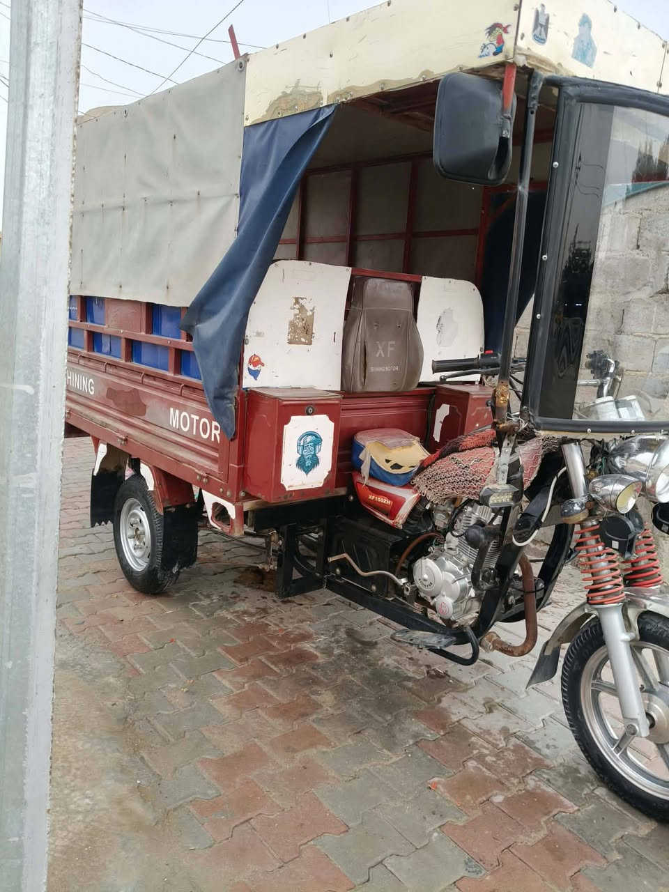 سلام عليكم ستوته للبيع كامله مابيهه اي نقص 
موديل 2020 مرقمه تستلم سنويه 
السعر 2 مليونين 400 وبيها مجال لشراي 
اللتواصل ***********
