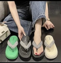 ✨ عرض جملة حصري ✨ 👡 سليبر نسائي فخم ستراس (نفس الصورة)  ✅ البيع جملة ف...