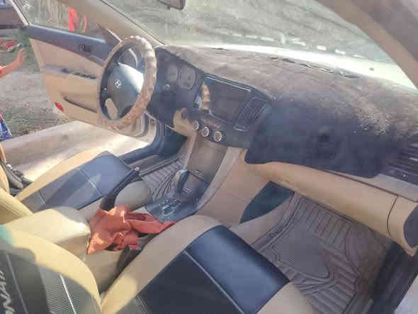 سوناتا ٢٠١٠ خليجي بيها معجون بلباب الأيمن وبارد بلجنطه صدر جاهز تبريد شغال السعر ١٢٨ وبيها مجال العنوان دوره حي الصحه
***********
