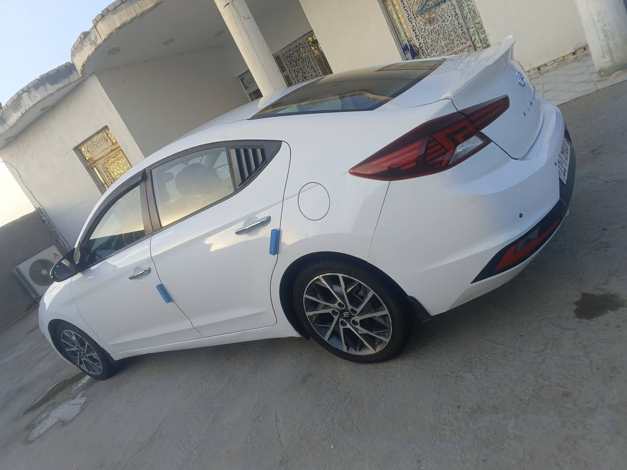 هونداي النترا
خليجي

موديل2019

فول مواصفات 

ماشيه147

السعر 160وبيه مجال

مكانين بارد فقط

مكان السياره ناصريه غراف 

***********
