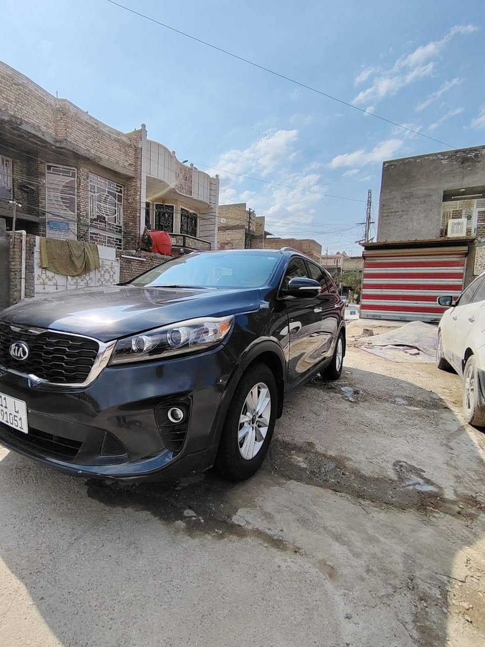 #السلام عليكم من رخصة مدير الكروب المحترم سورنتو مديل 2019 وارد امريكي سيارة حادثهة بنيد فقط السيارة بدون دواخل كلهة ليبل واحد سيارة 6 سلندر بصمه  7 راكب 3 قطع تبريد كشنات جلد كهرباء كشنات تدفئة تبريد كامرا حساس خلفي تحكم جهتين سيارة كير مكينة خير من الله صدر جديد تخم تاير جديد رقم بغداد دولي  سيارة بسمي هزة جديدة رقم جديد سيارة ماشية 113 
مكانهة بغداد حي اور 
رقمي*********** السعر 173
