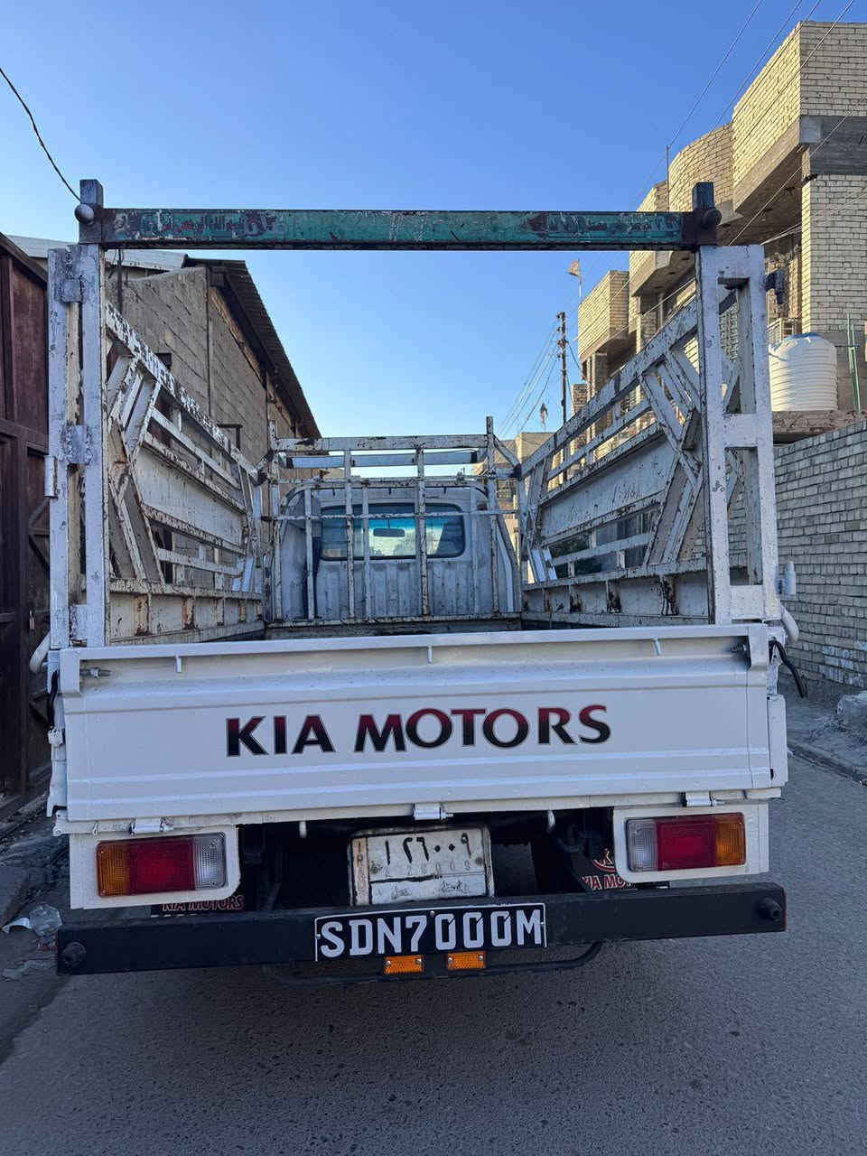 كيا بنكو موديل 95 
8 جنكال طويله رقم واسط مشروع وطني 
السعر 43 وبيها مجال 
العنوان بغداد حي النصر 
***********
