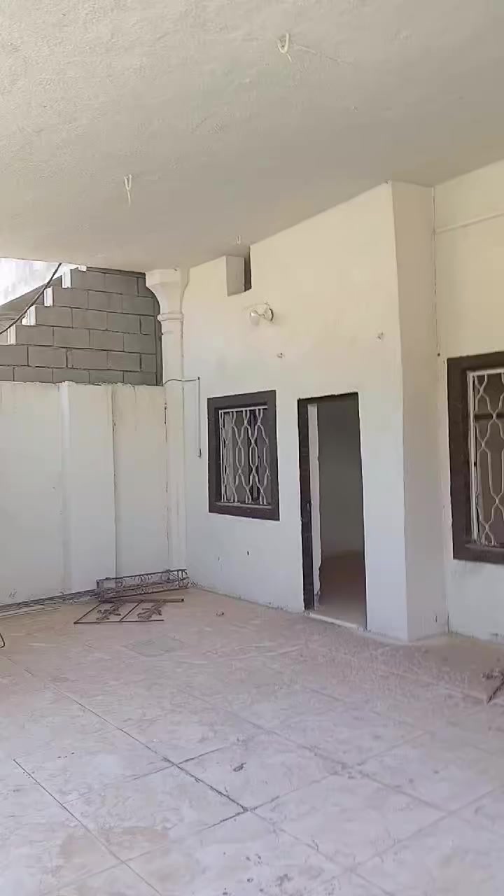 ( ياألله) دار للبيع ابي الخصيب العوجه شيخ ابراهيم// طابو صرف زراعي عراقي// مساحه 220 م طابقين يحتوي على 5غرف واستقبال وصاله ومطبخ ومخزن وكراج سياره // للاستفسار الاتصال او وتساب *********** ابو فاطمه
