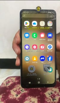 مبايل للبيع سعره ٦٥ رقمي 07782529482