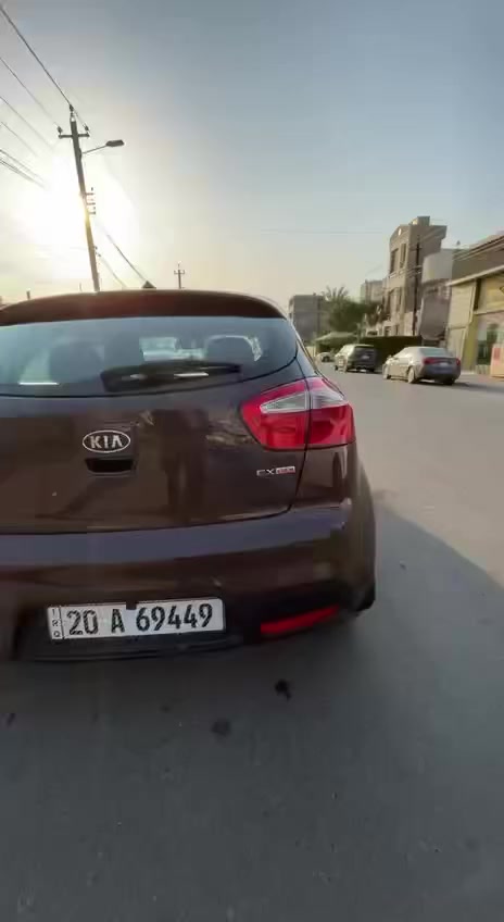السلام عليكم 
كيا ريو ٢٠١٣ مواصفات ex ماشيه ١٠٨ ميل 
مكينه كير صدر تبريد كله جاهز رقم ديالى الجديد بسمي تحويل وين ميعجبك  بيها جامرلغ حادث امريكا شواصي لغد كفاله مكاني بغداد اليرموك عارضها ب٨٨ وبيها مجال بسيط 
هذا رقمي بي واتساب ***********
