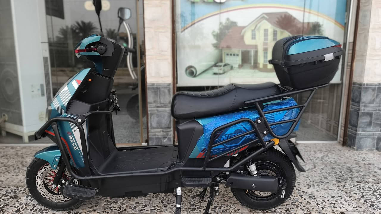 البيع موطور شحن بعده جديد معنى كلمة كله شغال وين مايعجبك فحص وضع شركه الماس فول مواصفات نظافه وفول موديل 25مستخدم شي قليل جدا موطور كامل فول شرط فحص 6بطاريات شرط فحص سعر 650 مكان الرمادي التاميم الاتصال على رقم الهاتف ***********
