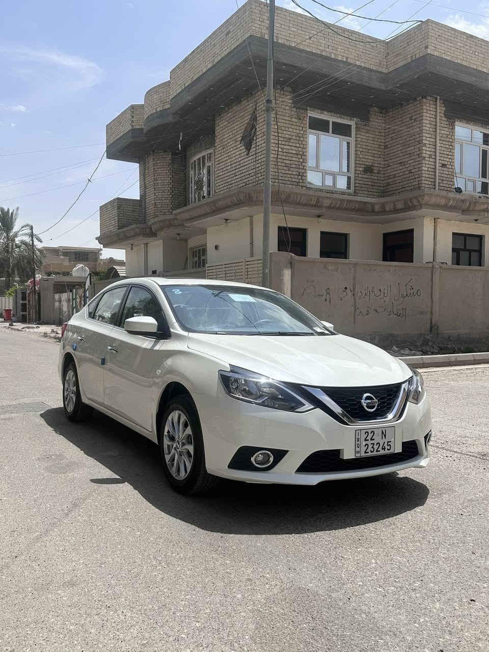 نيسان سيلفي (سنترا ) زيرو للبيع 
موديل 2025 زيرو 
ماشية 1800
رقم اربيل ( تحويل او وكالة ) 
مكينة 1600
فول مواصفات 
شاشة لكزز 
فتحة سقف 
كامرة 
حساسات 
تبريد قطعتين 
للاستفسار 
*********** 
او خاص
