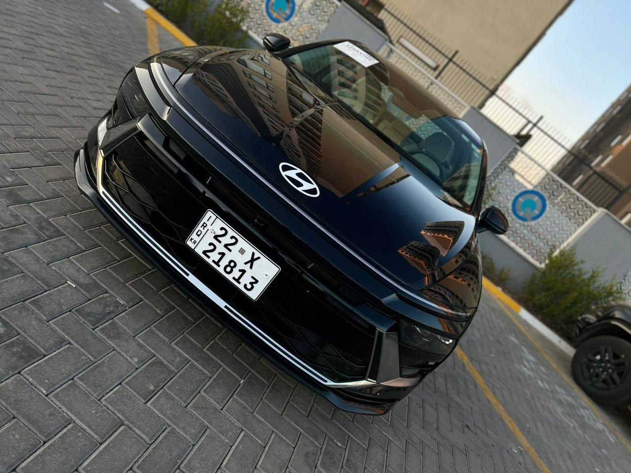 السلام عليكم
سوناتا موديل
 2025 كلين بدون قطرة صبغ فقط بارد بالبنيد بدون دواخل بدون ايرباك
ماشيه 19 الف

اللون اسود حبري متغير
مواصفات
شاشه 
كامره
لايت عدسات
بصمه
رادار امامي
رادار خلفي
رادار جانبي
لد امامي خلفي
ويل كب
توقف ذاتي 
قياده ذاتيه
تنبيه خروج عن المسار
تحديد مسار 
فول تحكم ستيرن
كشن السائق كهرباء
تدفئه بالكشنات
تدفئه بالاستيرن 
داخل  اسود
شفتات 
كير تعليك
تبريد بيانو لمس
ترحيب عند الاقتراب
صندوق ذكي
تشغيل عن بعد
محرك 2500✈️
صور الحادث بالمنشور  
بدون اي دواخل شاصي اللغد والايرباك والكير والمحرك كلهن مكفولات 
صور امريكا بالمنشور
للاستفسار***********
الموقع بغداد الدورة 
السعر 197$
رقم اربيل الدولي تحويل وكاله مضمون
