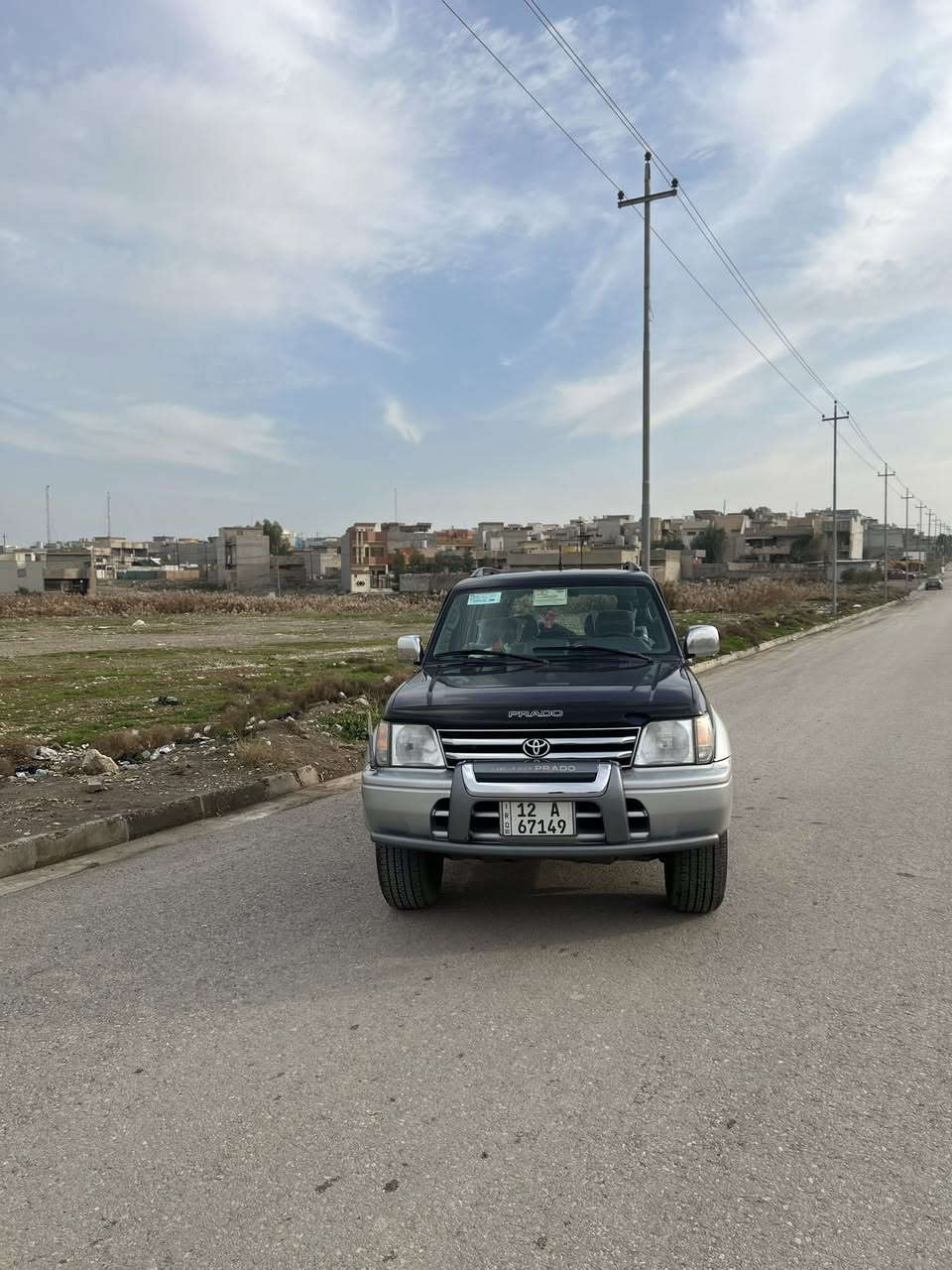 سلام عليكم 

برادو للبيع موديل 99 محرك  4x4 6v3400 فور ويل شغال كير  عادي محرك وكير شرط 3قطع تبريد سبعه راكب جامات كهرب طخم تايه جديد  باتري جديد صدره جديد السياره بسمي شرط التحويل رقم جديد إنكليزي للاستفسار اتصال ع الرقم 

‭0773 403 5545‬
