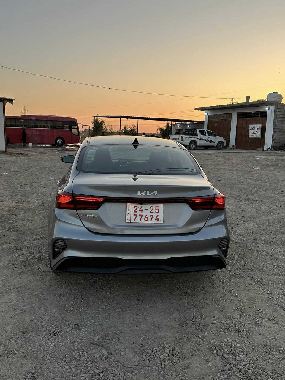 السلام عليكم شباب كيا فورتي للبيع ضررها حلو سعرها 153 وبيها مجال للستفتسار باقي المعلومات على الرقم *********** وتتحول بسم المشتري
