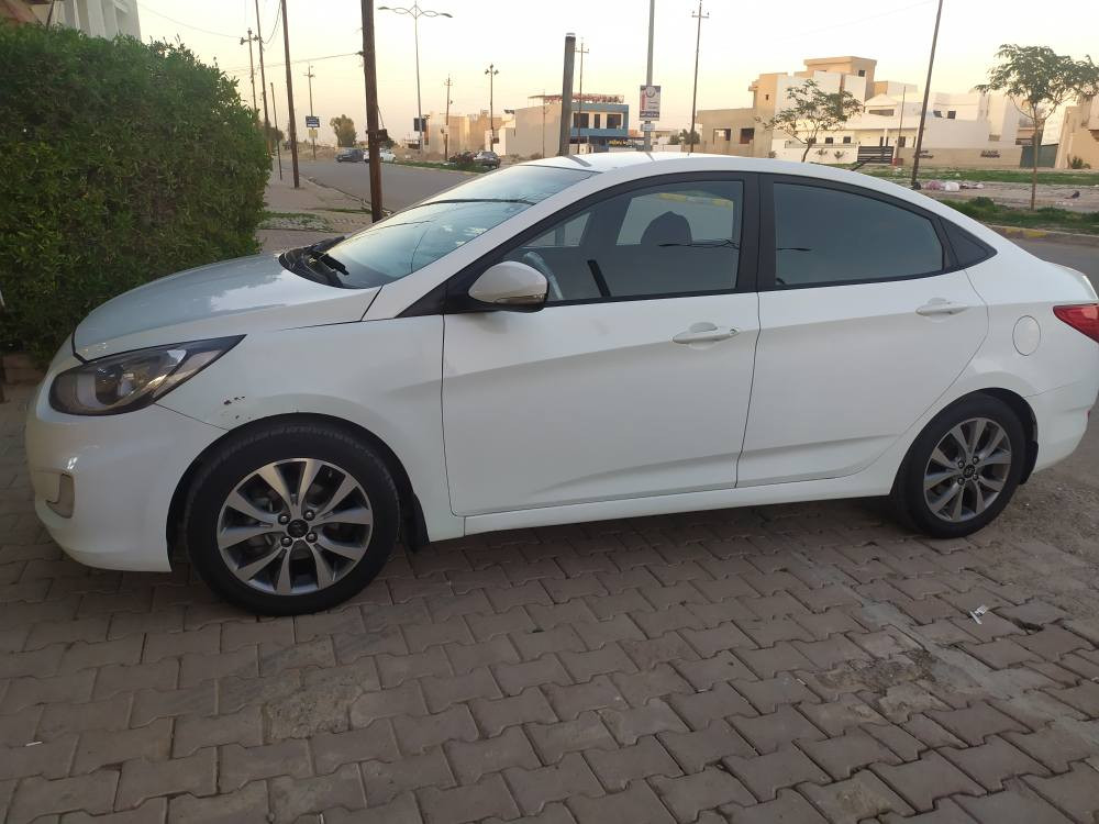 سلام عليكم اكسنت لبيع موديل 2016 رقم جديد ابسمي  طخم تأيرات جديد سيارا خليجي بي 3قطع مبيوع بدون ضربه بشرط كير مكينه مامفتوح مكينه 14 سعر دفترا بي مجال عنوان كركوك *********** كركوك, العراق
