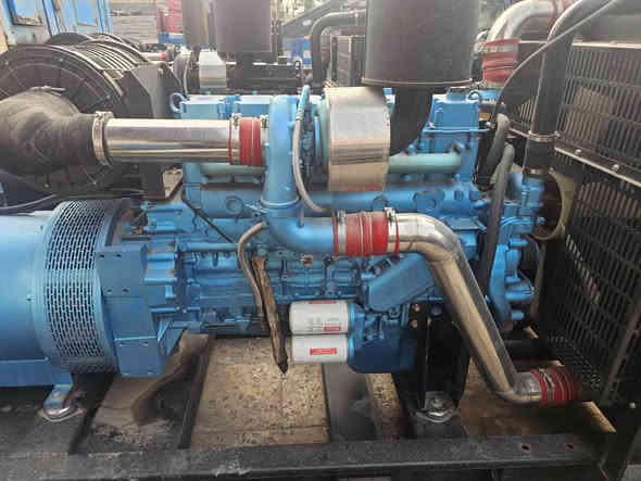 سلام عليكم    
مولدات

اشتاير ٥٠٠ كي في السعر  ٩٥ ورقة

كمنز ٢٥٠ كي في السعر ٥٥ورقة

بيركنز ٦٠ كي في السعر ٣٨ ورقة

كمنز ١٥٠ كي في السعر ٤٢ورقة

اشتاير٤٠٠ كي في السعر ٧٨ورقة

جديد بلادي 
العنوان كراده مجمع مشن شارع جاك عبود 
***********
*********** بغداد
