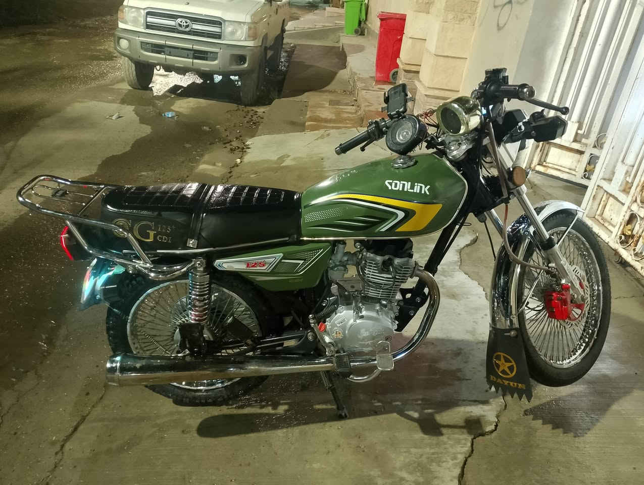 السلام عليكم تايكر للبيع مديل 25برغي مامبدل بي السعر خاص او ***********
