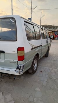 سياره جنبي اللبيع  موديل 10 كير اكسل محرك مكفول كشر قطره صبغ ما بيه سي...