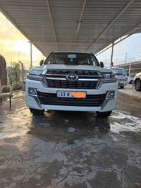 لاندكروز • ٢٠٢١ • رقم بغداد