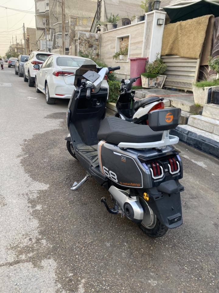 سلام عليكم اخواني مستعجل علا البيعه  صار3اشهر منزله من الشركه ومستعجل علا بيعته تجي تأخذ مثل ما بل صوره بيه حادث بصيط كله شغال مكاني حي الجهاد النسيم *********** هاذه رقمي موديل 2026 السعر780 وبيه مجال حك الجيه اكد مستعجل علا بيعته
