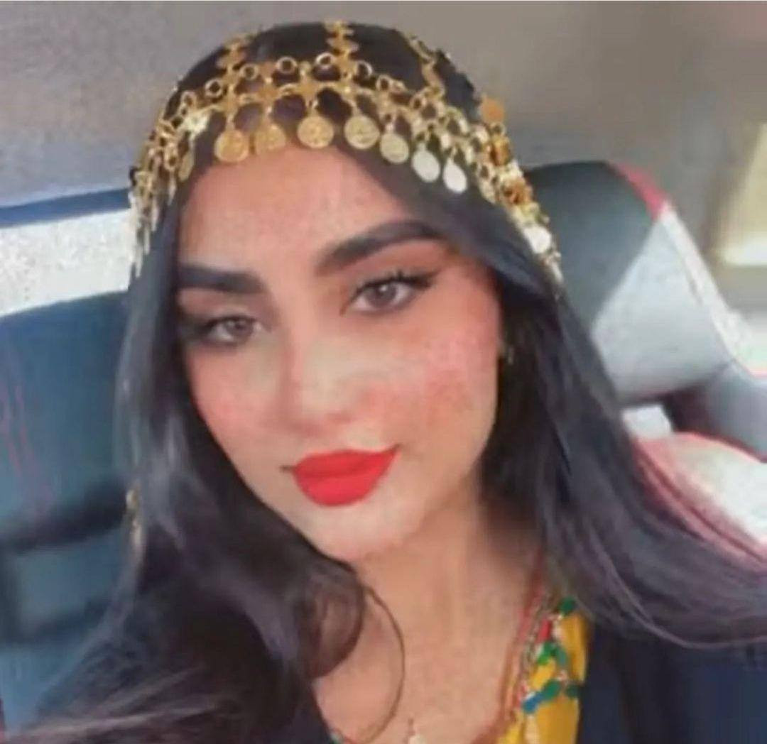 وفرنالكم طاقية البنوتات  
بموديلين 
سعر القطعه ٤٠٠٠
الكميه محدوده
@إشارة


**إذا كنت صاحب هذا الإعلان وتريد حذفه لأي سبب، رجاءا أرسل رسالة إلى الدعم الفني**