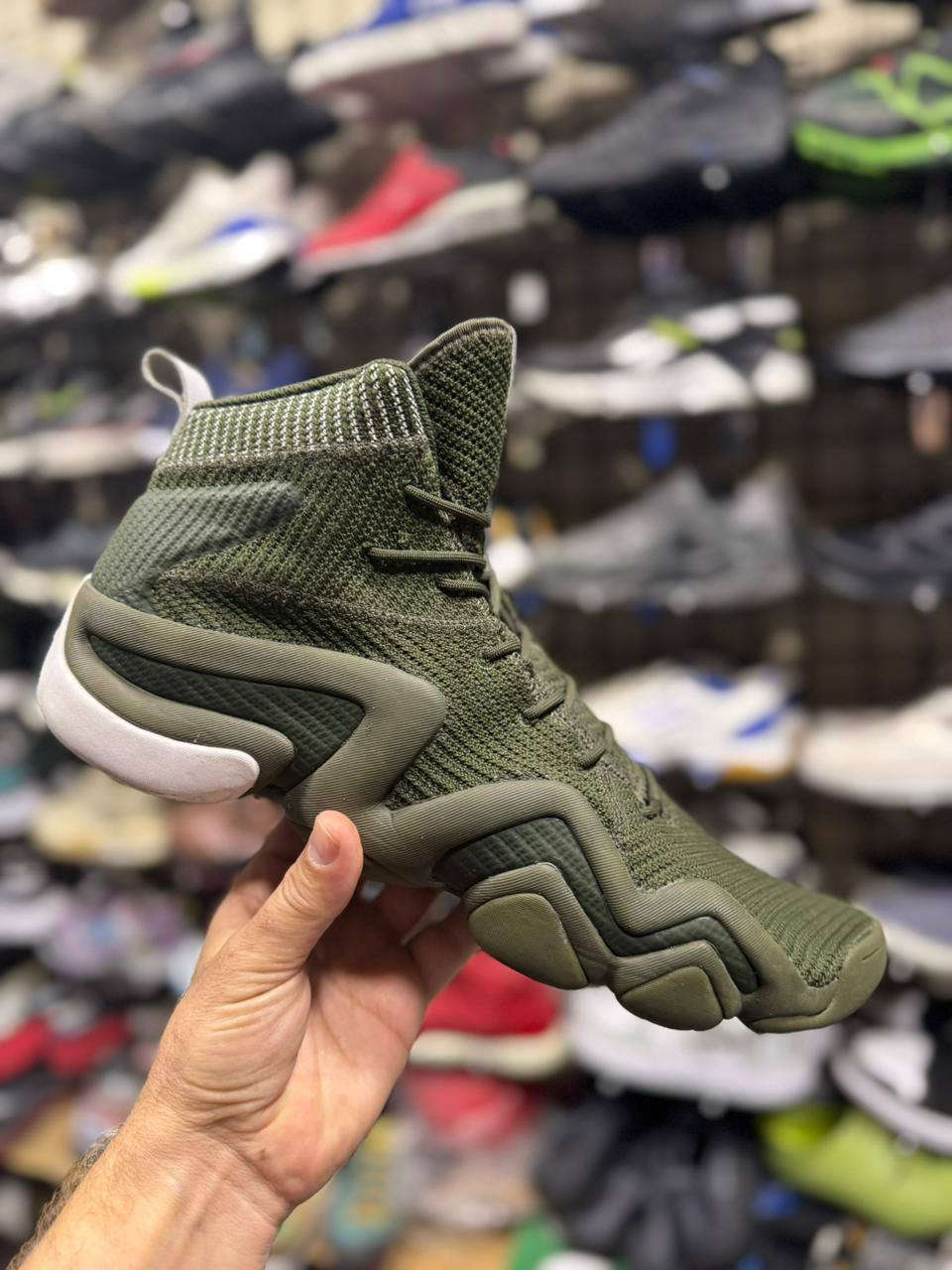 السلام عليكم..
عندي شلعة احذيه رجالي قياسات ستاندارد قطعه تجنن عدد مايقارب 85 الى90 قطعه ابعهم شلعه وحده وشرط الشراء تجيني للمحل تشوف وتشيل الموقع الموصل


**إذا كنت صاحب هذا الإعلان وتريد حذفه لأي سبب، رجاءا أرسل رسالة إلى الدعم الفني**