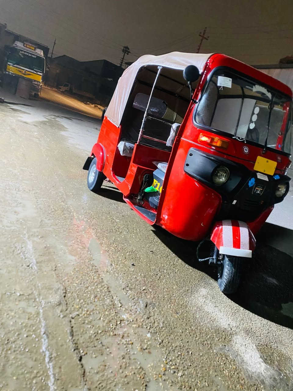 سلام عليكم شباب تكتك 2018 تكتك مكينه اكسن مكفوله مكينه بس مجفته بوشه وبستم بدون فشك كهربائيات كله شغال تكتك مابيه معجون هواي بس دوس ولخد واحد تكتك نقصه بس تكحيل وبيه خياس من جوه قليل كلش تكتك مراوس حسب القناعه واطي فرق رقم تحويل ثاني يوم ملاحظه مكينه مال 20 رقمي ***********
