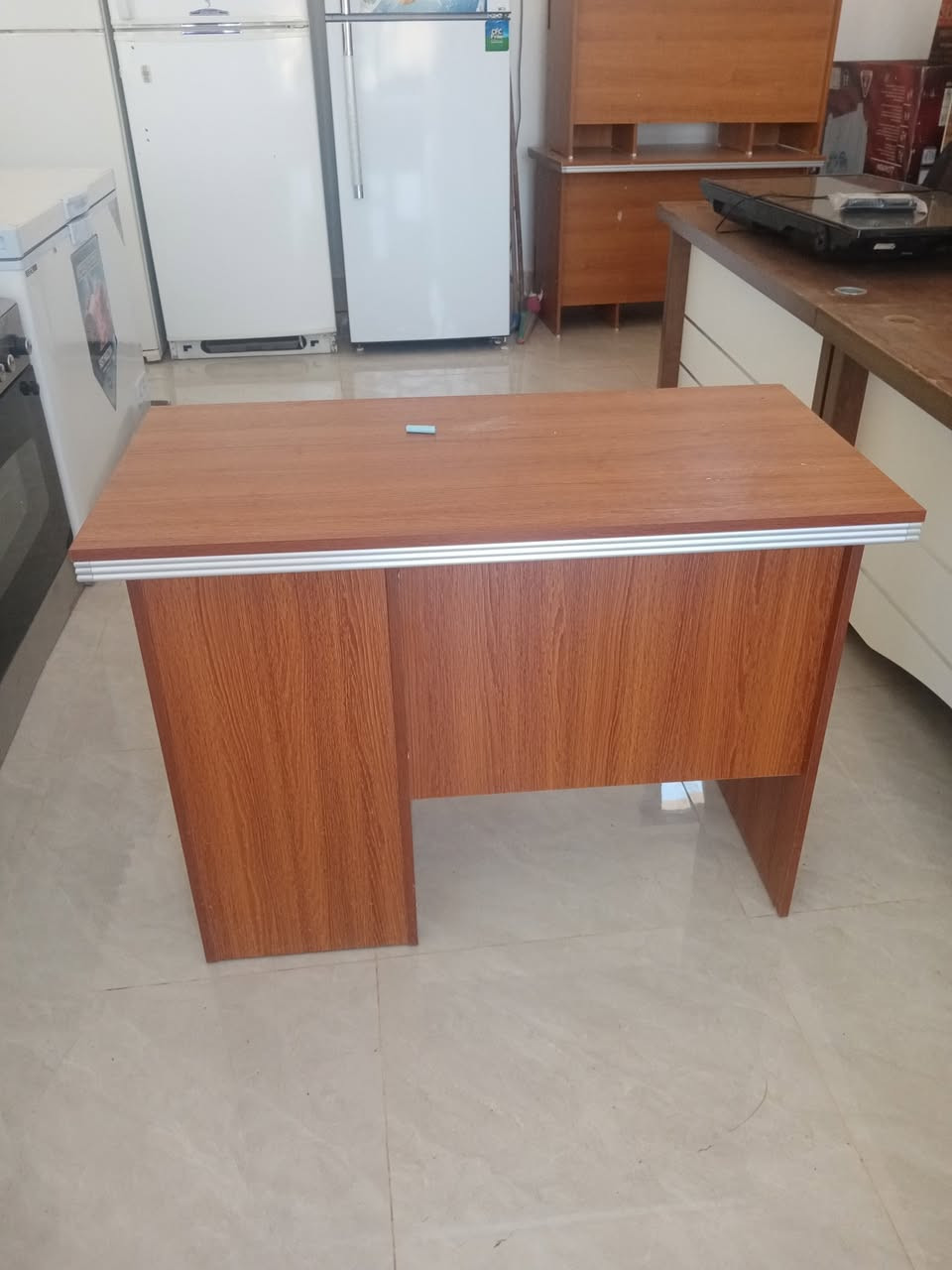 يوجد غراض جديد مستخدم الاستفسار على هاذا الرقم ***********
