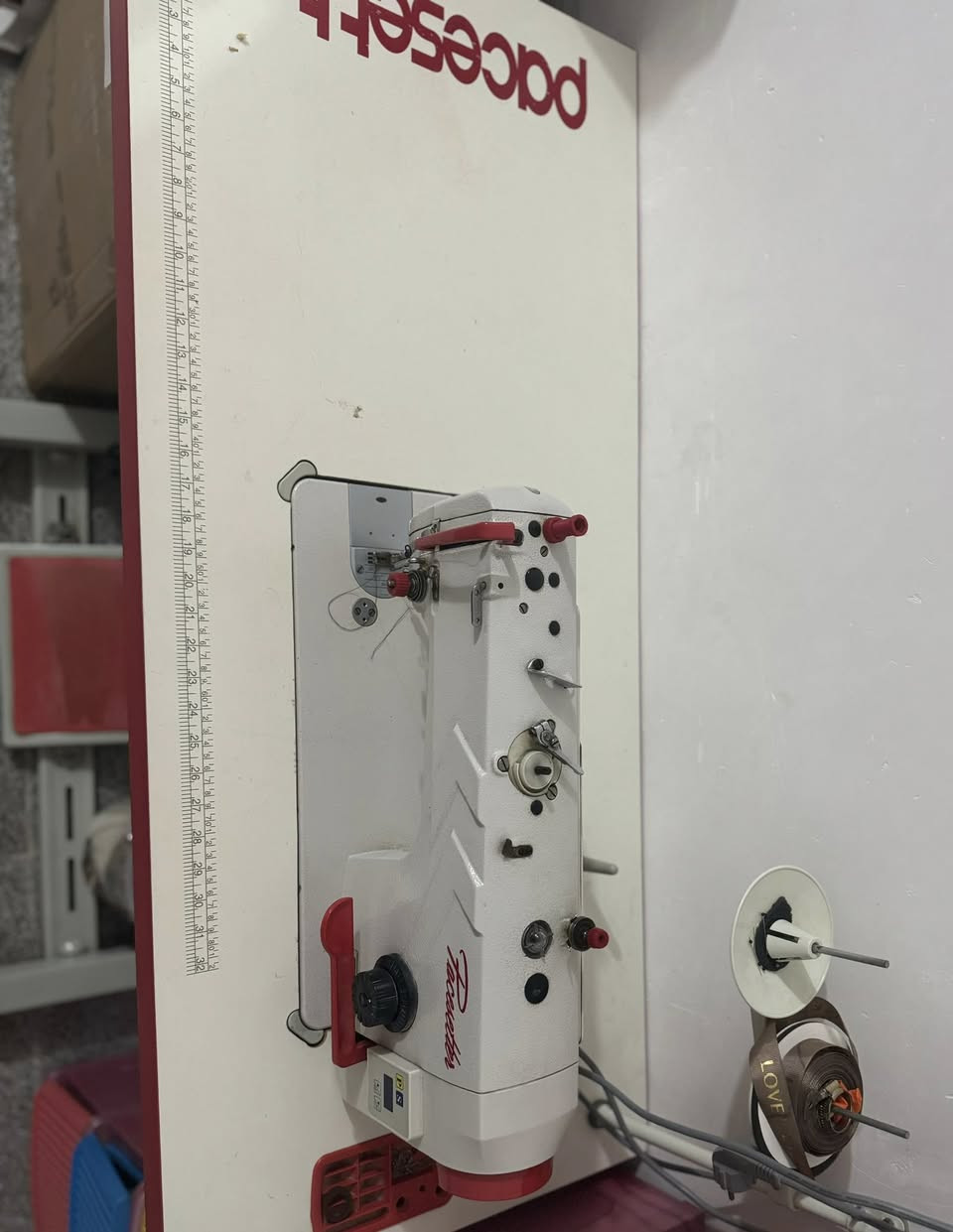 سلام عليكم مكينه خياطه للبيع جديده إلكترونيه سعر ٣٦٠
***********
